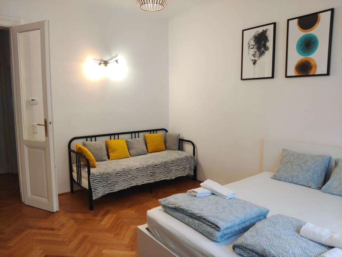 Central Mariahilfer Apartment 5 Min To The Schoenbrunn Palace And City Shopping Center Vídeň Exteriér fotografie